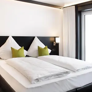 2* Hotel Ga By Wmm