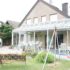 https://apartmentvermietung-meerbusch.dusseldorf-hotel.net