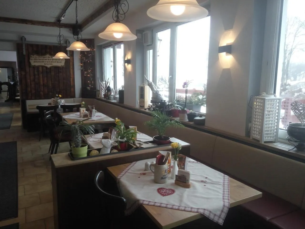 Fraenkischer Hof --- Hotel In Pegnitz --- Schlabecks Fraenkischer Hof Германия